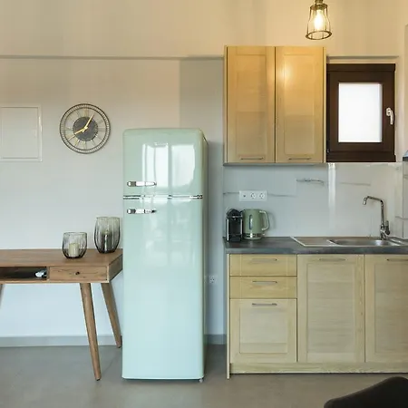Melia Luxury לריסוס