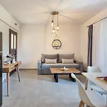 Melia Luxury Aparthotel 4*